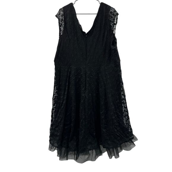 Lane Bryant Black Geometric Mesh Overlay Tulle‎ Sleeveless Knee Length Dress 28 - Picture 1 of 10